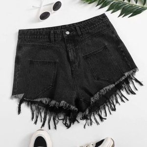 Fringe Hem Pocket Patched Denim Shorts